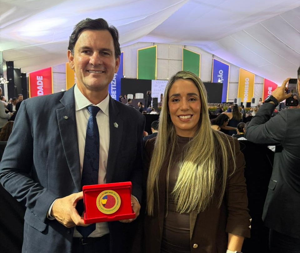 Educação de Coruripe é destaque nacional e recebe Selo Ouro em Brasília